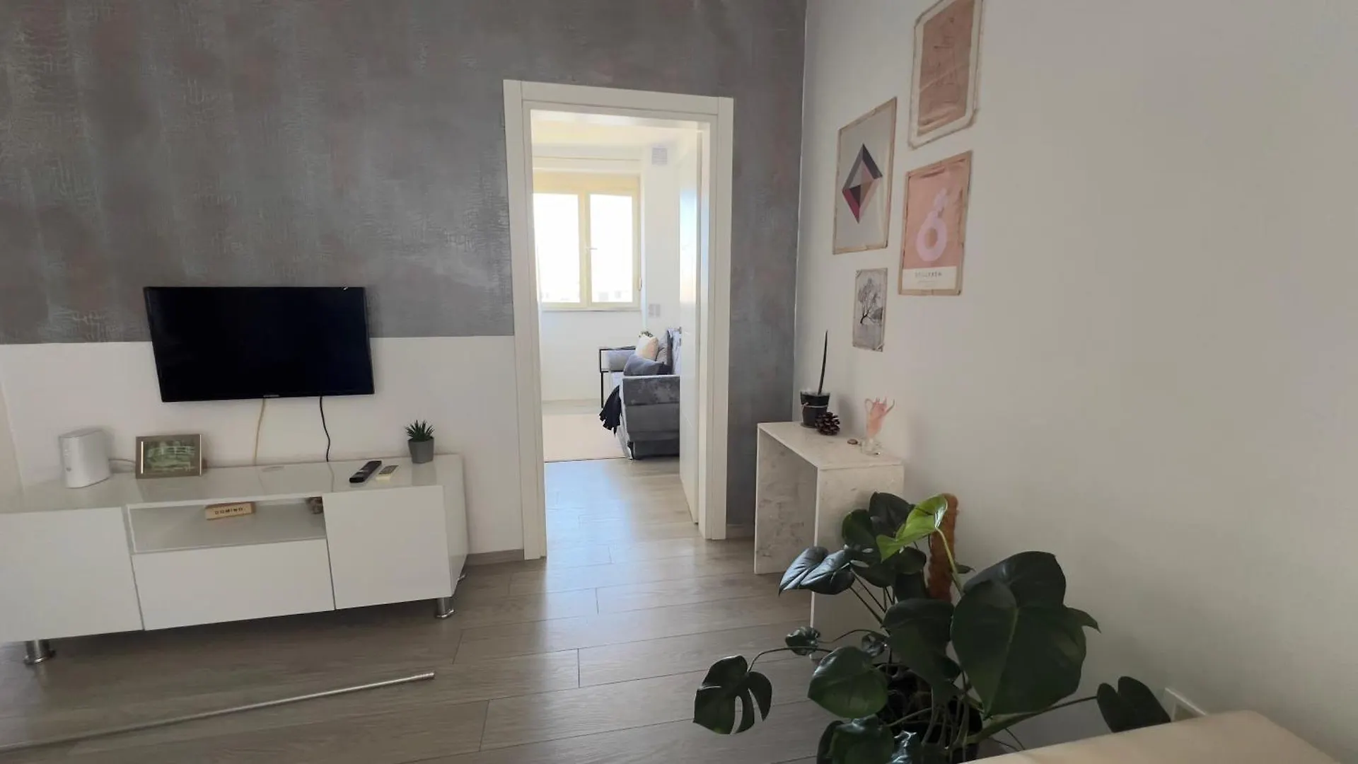 Lirin Apartment Durres